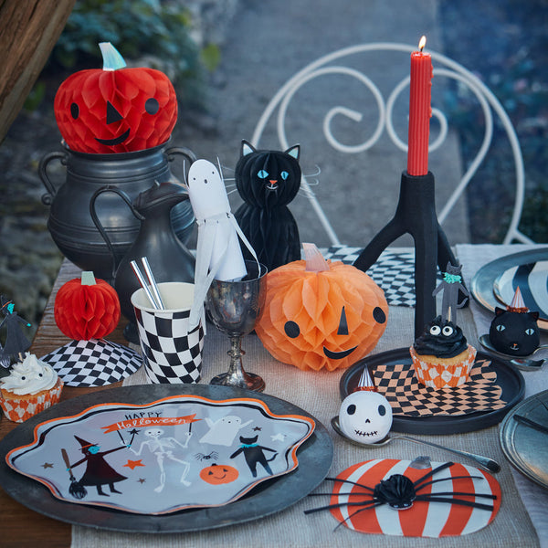 Happy Halloween Plates