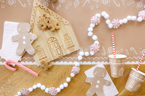 Gingerbread House Party Cups