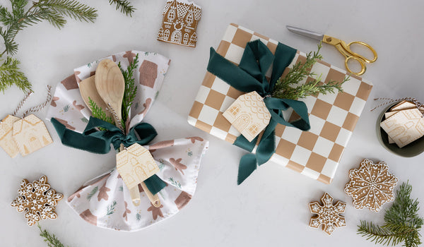 Gingerbread House Wooden Gift Tags